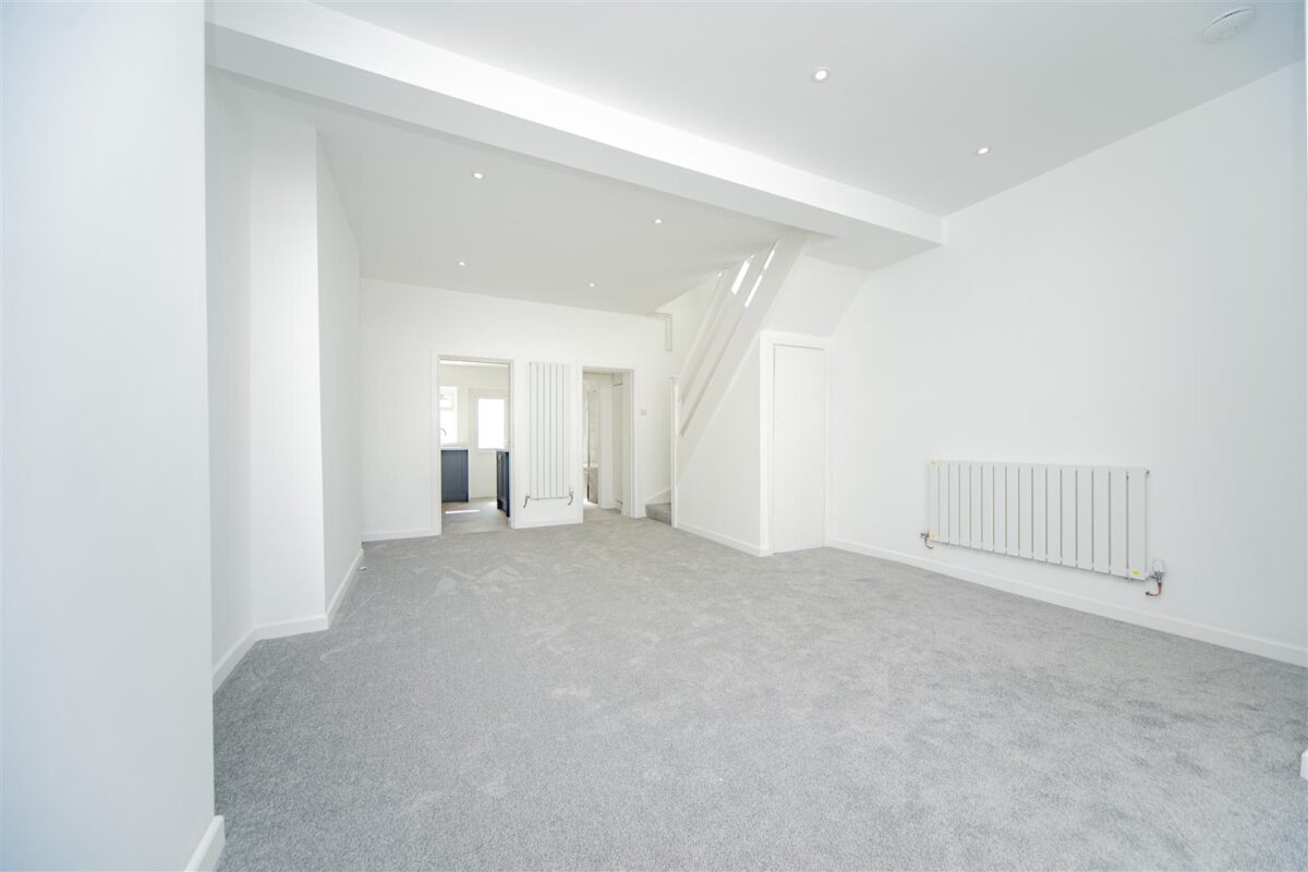 Llewellyn Street, Barry