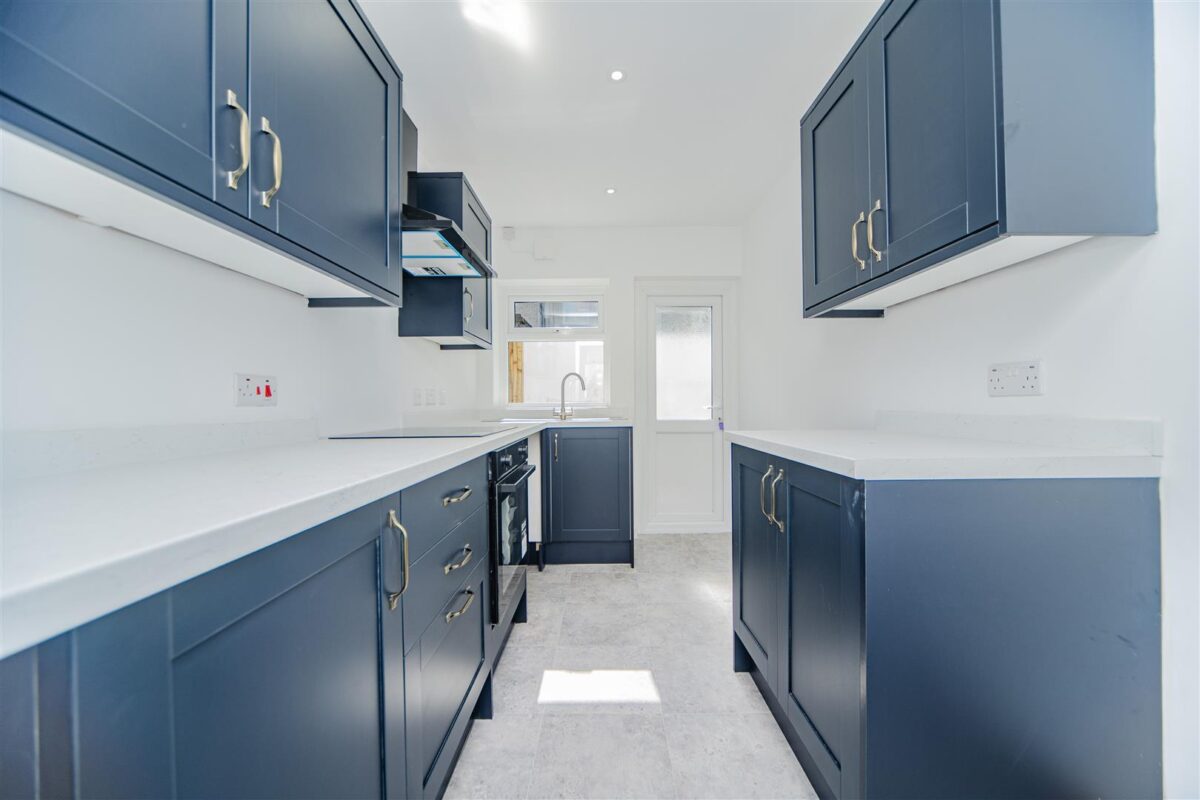 Llewellyn Street, Barry