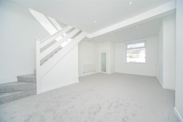 Llewellyn Street, Barry