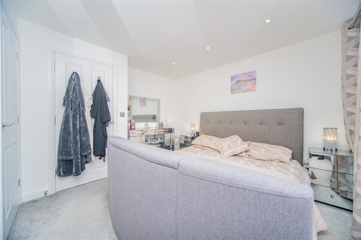 Ffordd Pentre, Barry