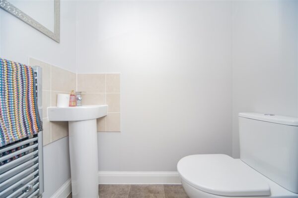 Ffordd Pentre, Barry