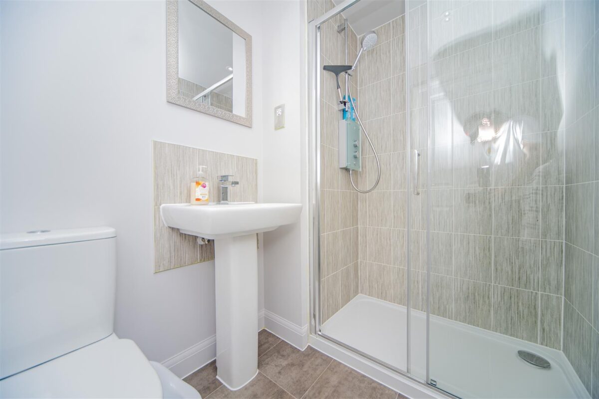 Ffordd Pentre, Barry