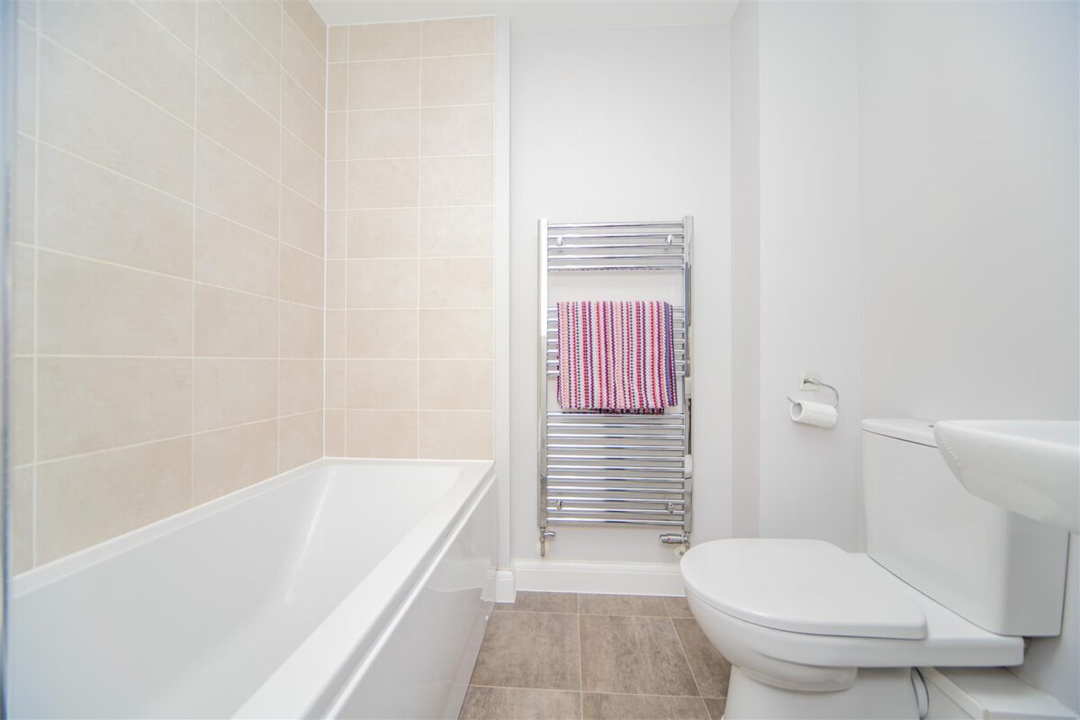 Ffordd Pentre, Barry