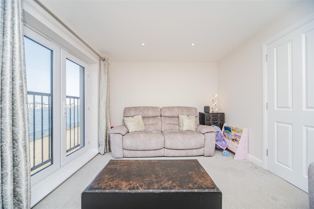 Ffordd Pentre, Barry