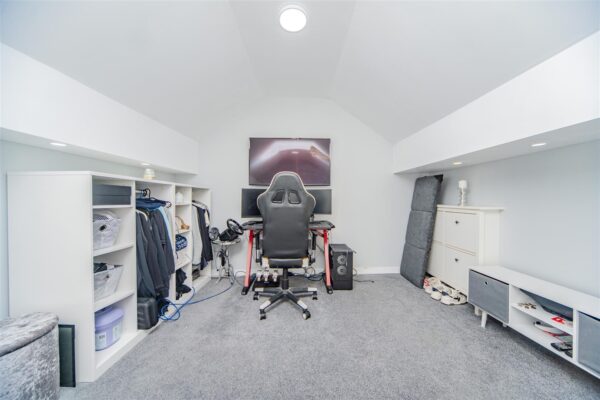 Charles Place, Barry