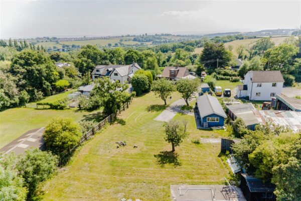 Cross Common Road, Dinas Powys
