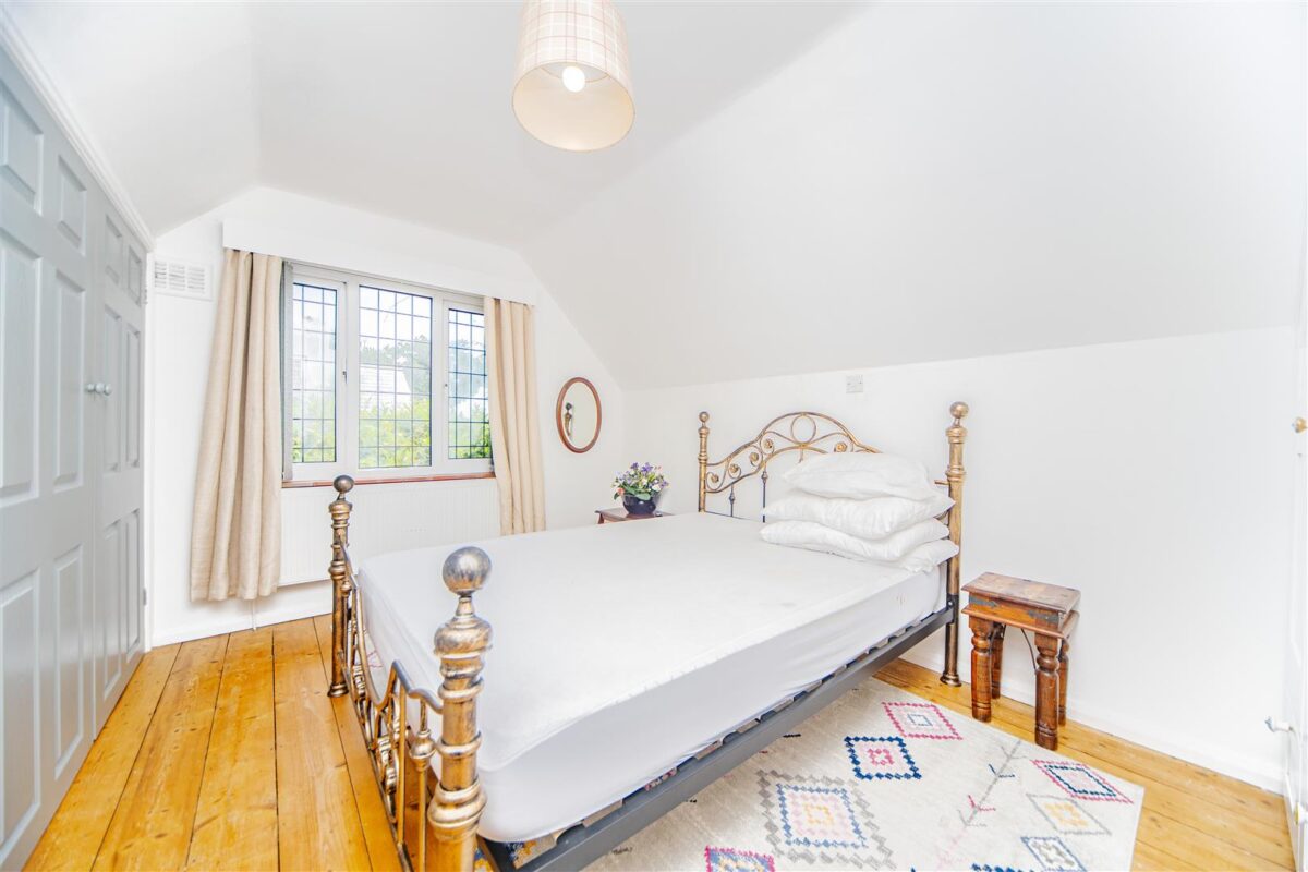 Cross Common Road, Dinas Powys