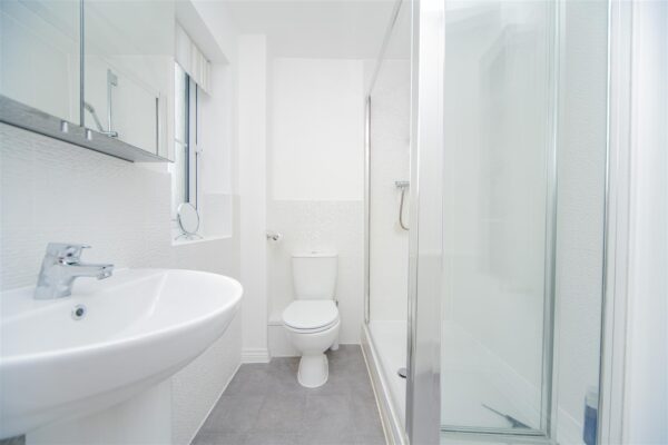 Crib Y Sianel, Rhoose, Barry