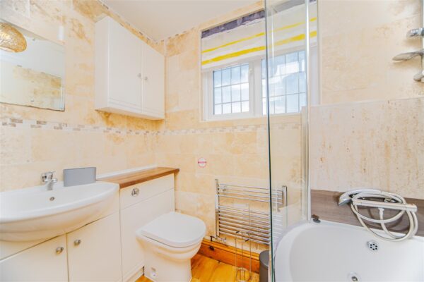 Cross Common Road, Dinas Powys