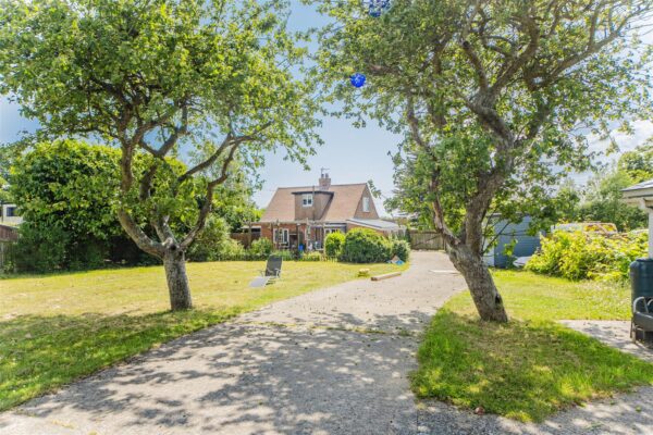 Cross Common Road, Dinas Powys