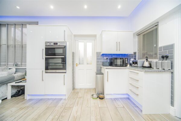 Charles Place, Barry