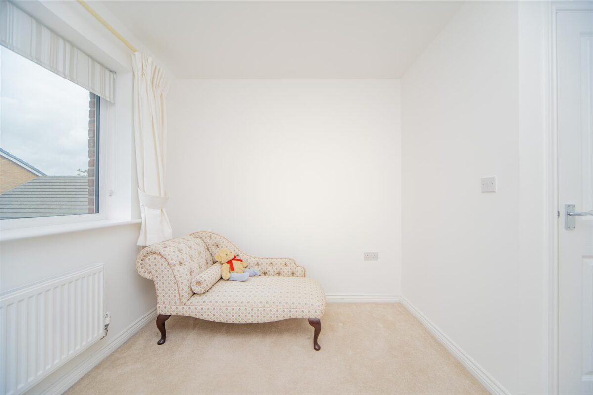 Crib Y Sianel, Rhoose, Barry