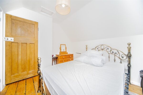 Cross Common Road, Dinas Powys