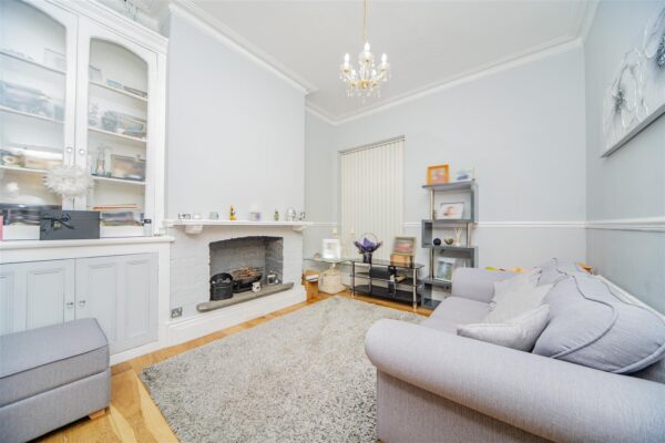 Charles Place, Barry