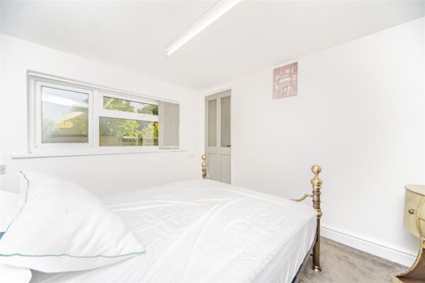 Cross Common Road, Dinas Powys