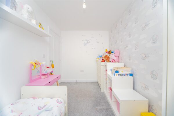 Ffordd Y Mileniwm, Barry