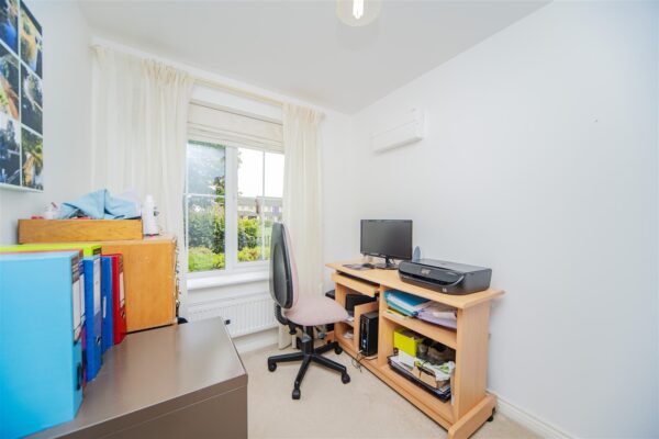 Crib Y Sianel, Rhoose, Barry