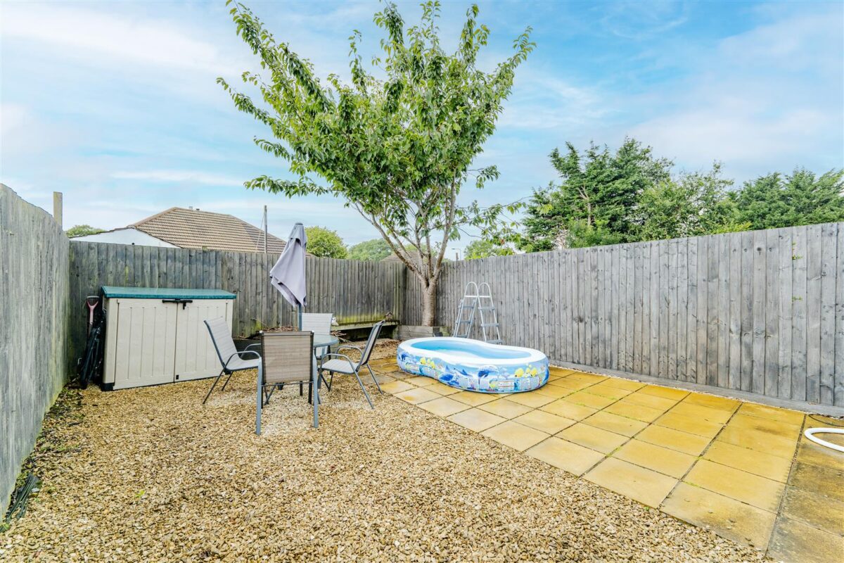 St. Brannocks Close, Barry