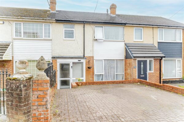 St. Brannocks Close, Barry