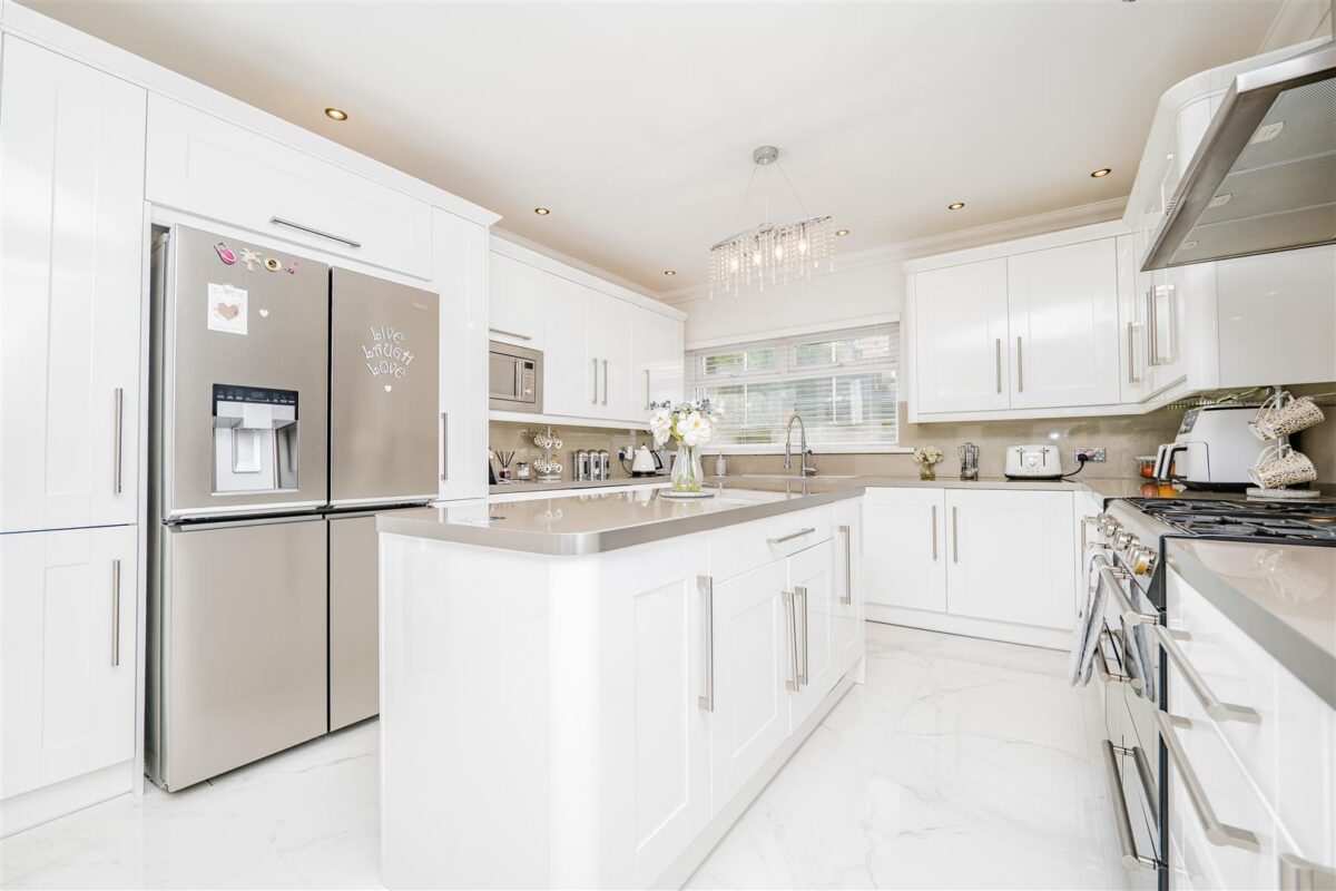 Gladstone Road, Barry