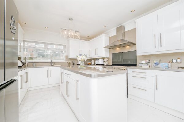 Gladstone Road, Barry