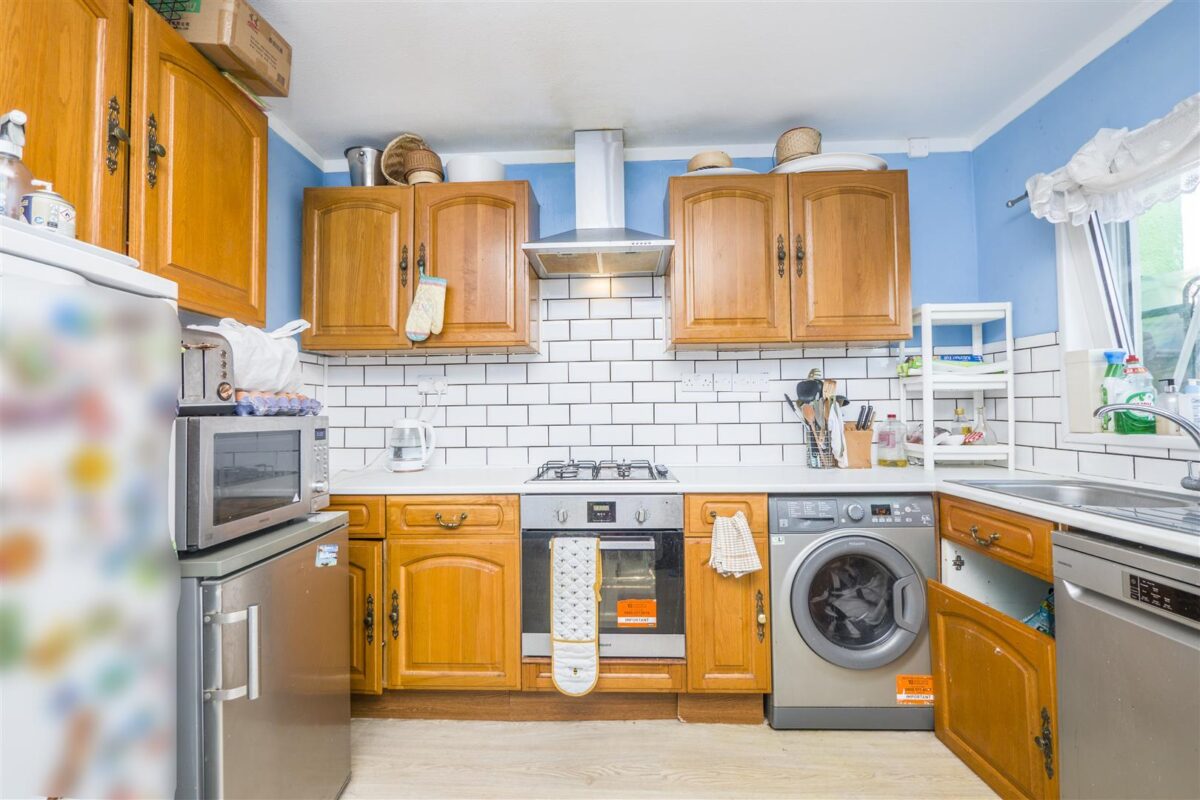 Michaelston Close, Barry