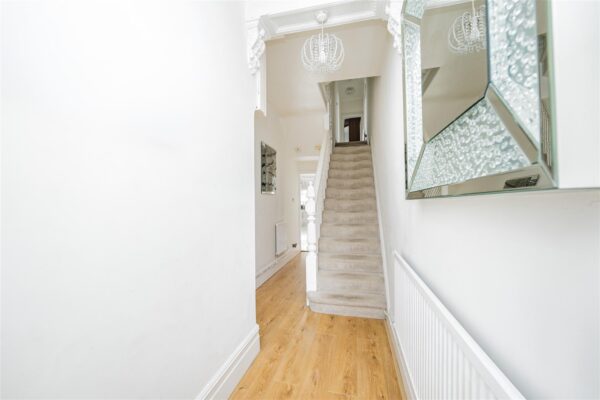 Gladstone Road, Barry