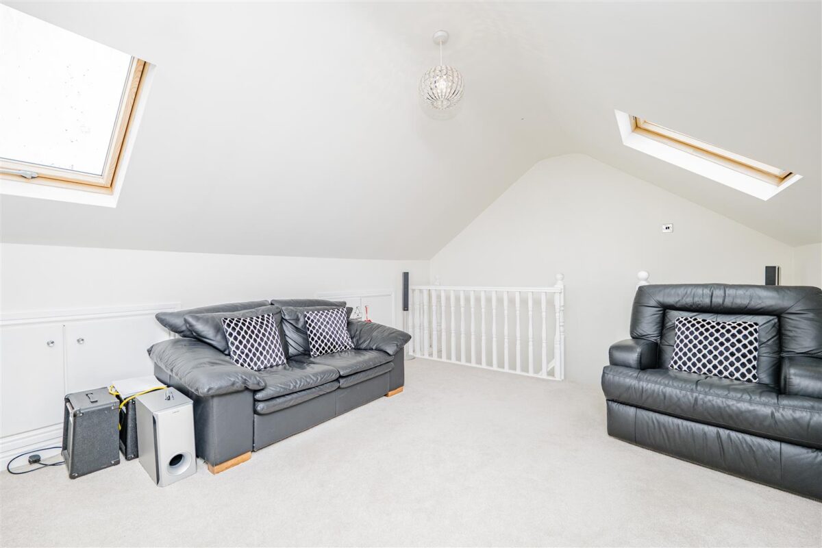 Gladstone Road, Barry