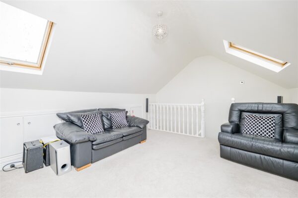 Gladstone Road, Barry