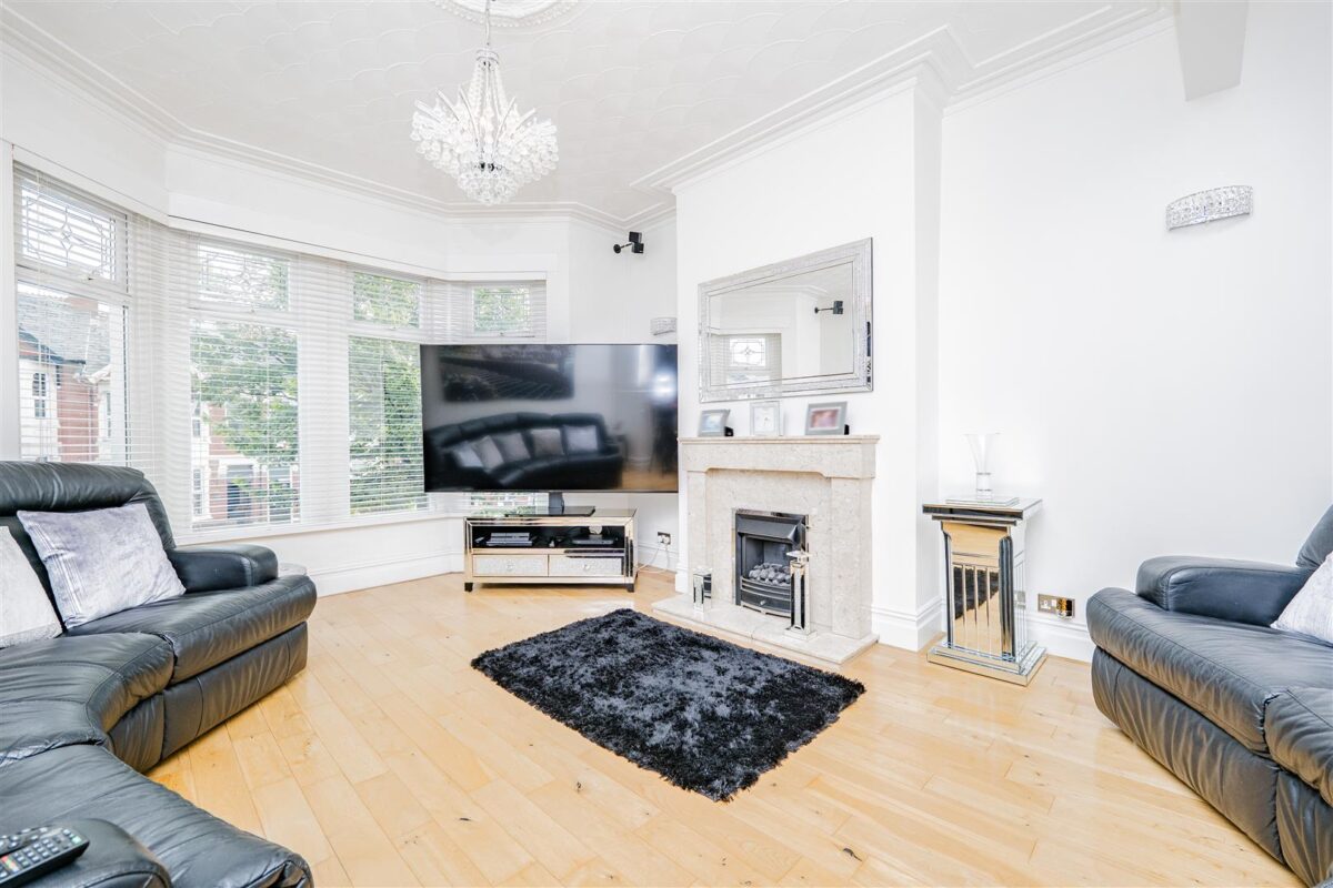 Gladstone Road, Barry