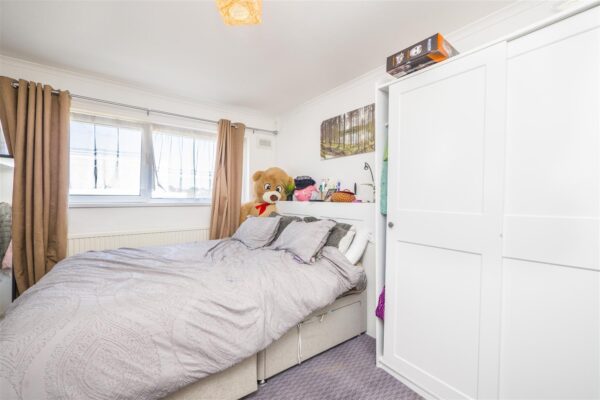 Michaelston Close, Barry