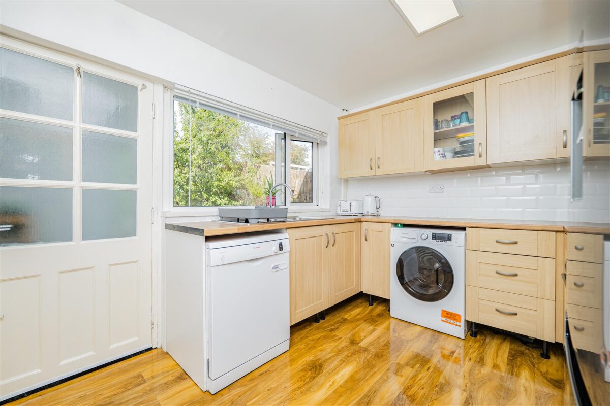 Westbury Close, Barry