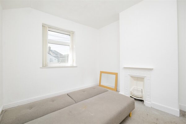 Wilfred Street, Barry