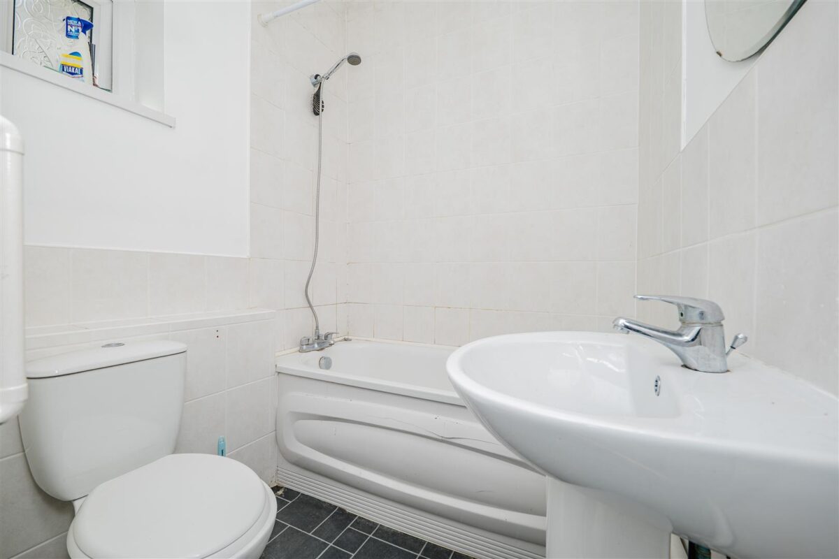 Wilfred Street, Barry