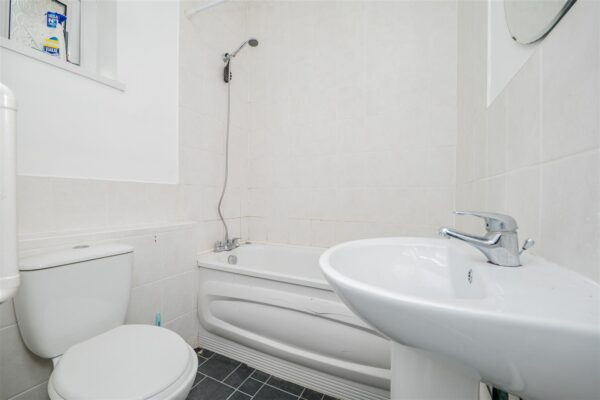 Wilfred Street, Barry