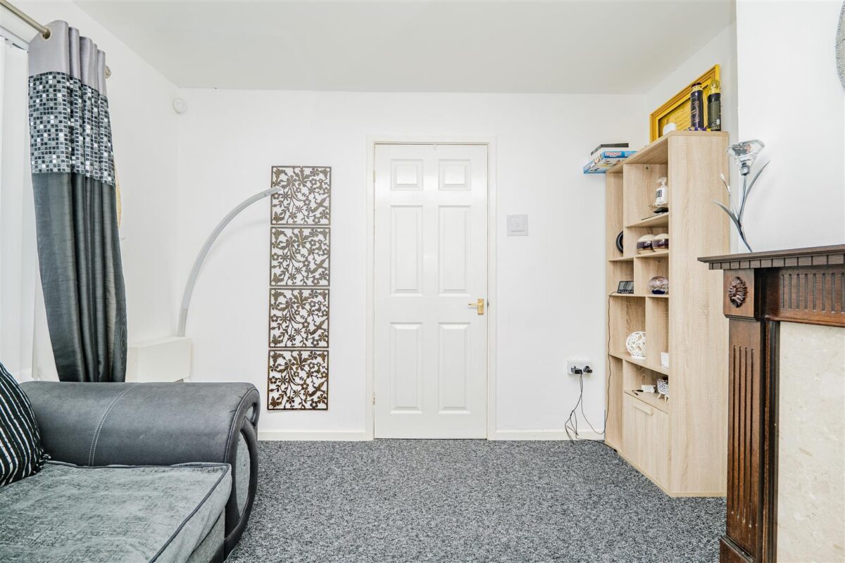 Westbury Close, Barry