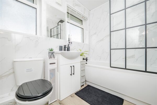 Westbury Close, Barry