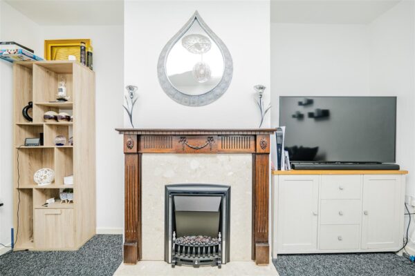 Westbury Close, Barry