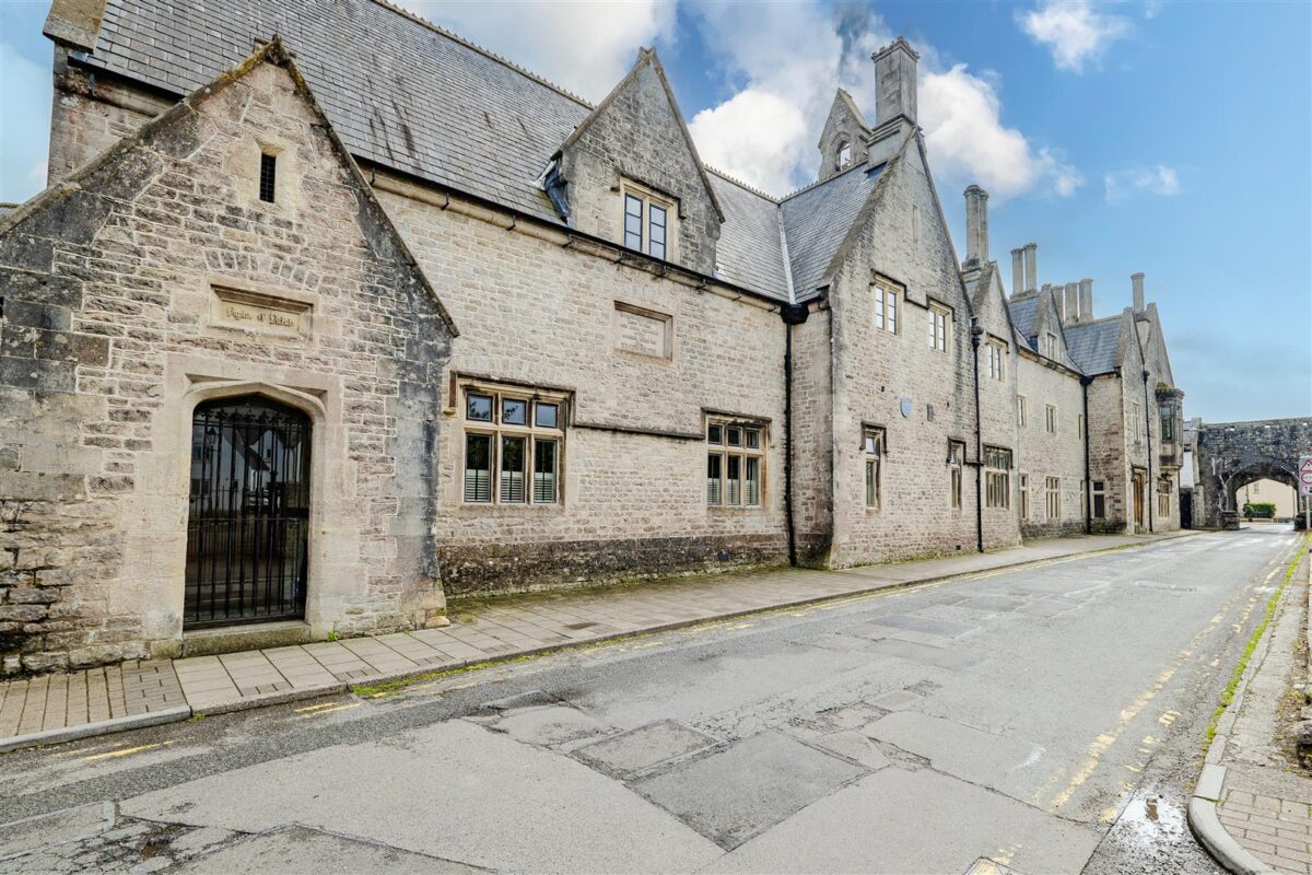 Church Street, Cowbridge