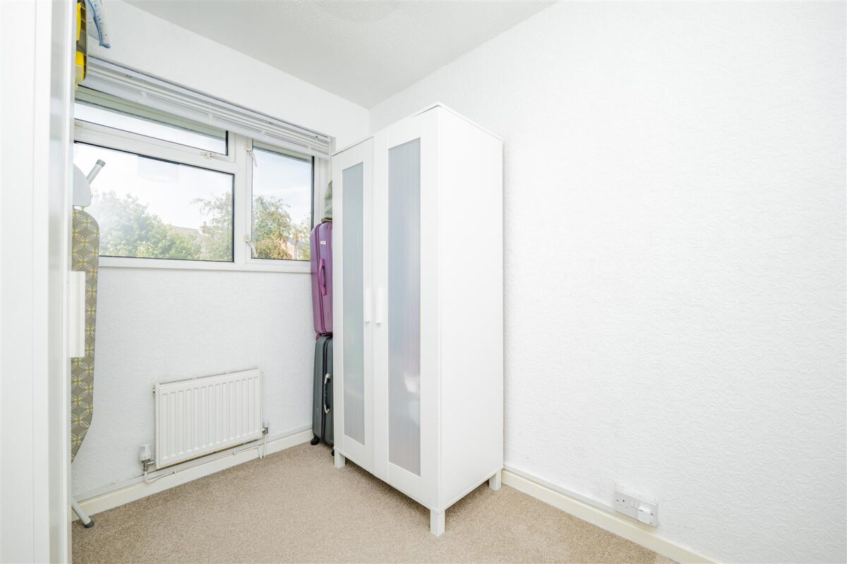 Westbury Close, Barry