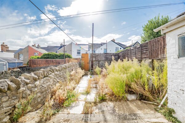 Wilfred Street, Barry