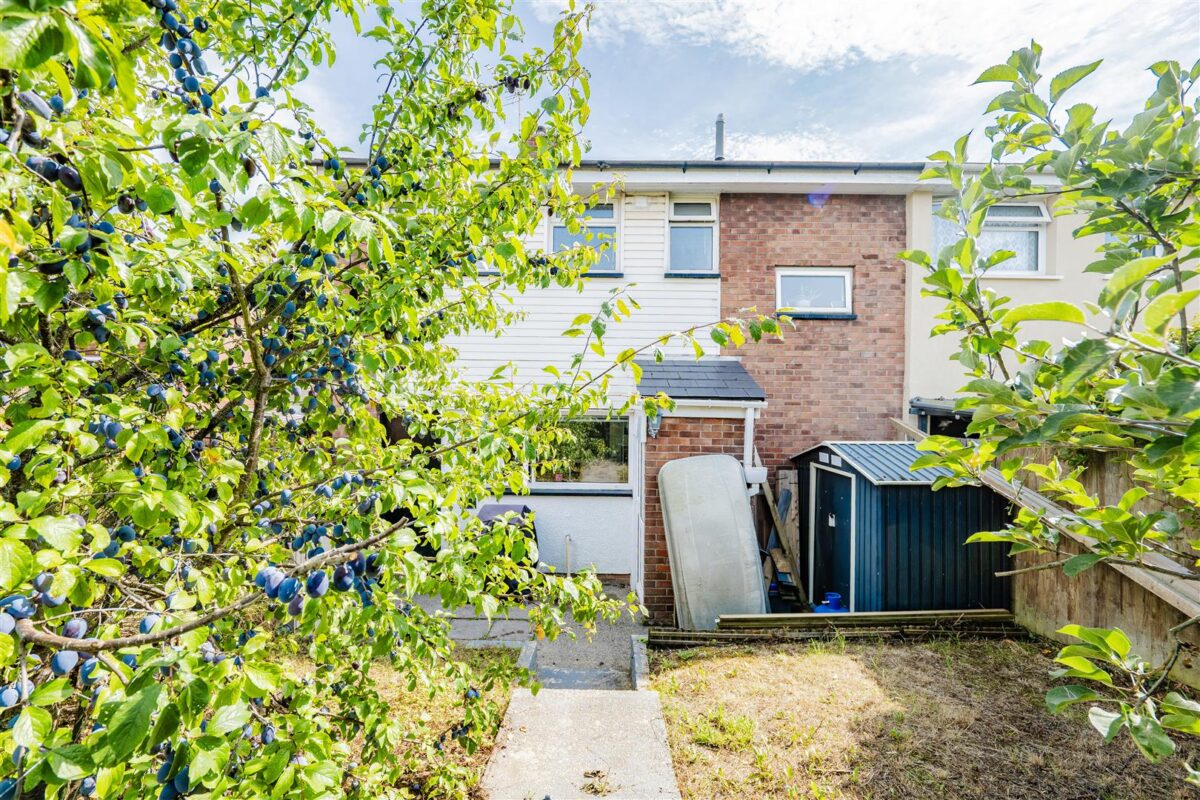Westbury Close, Barry