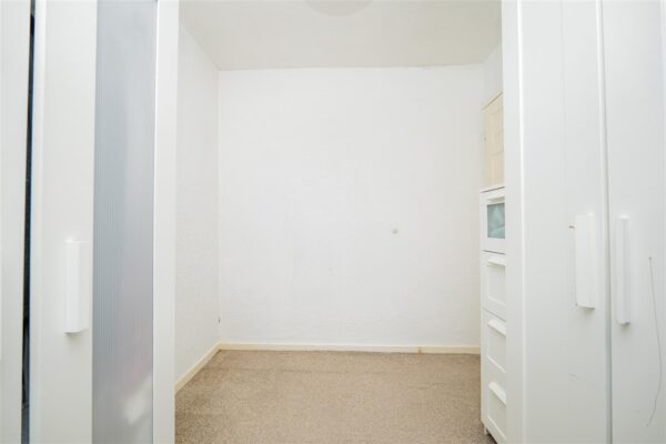 Westbury Close, Barry