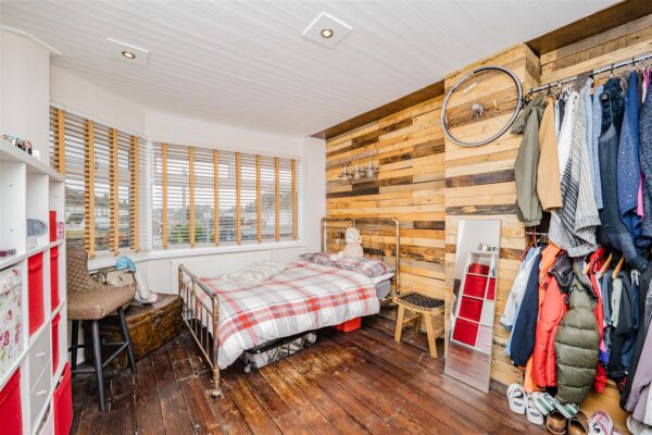 Ridgeway Road, Barry