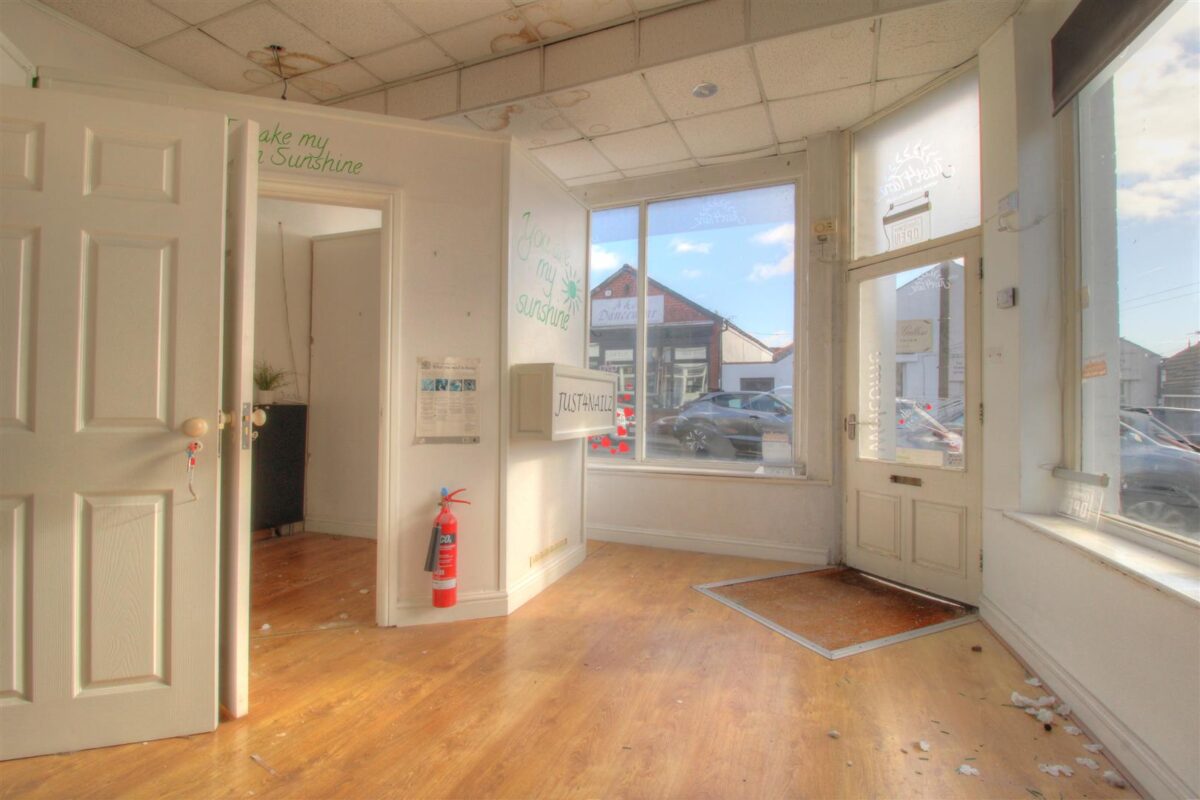 Park Crescent, Barry