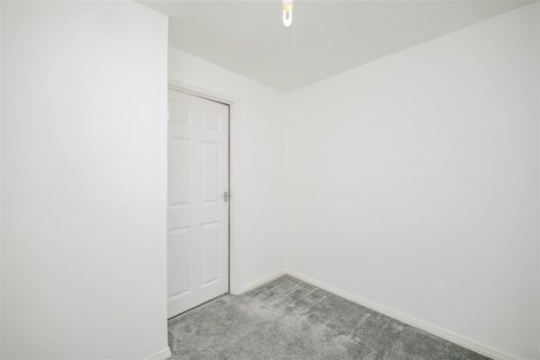 Florence Avenue, Barry