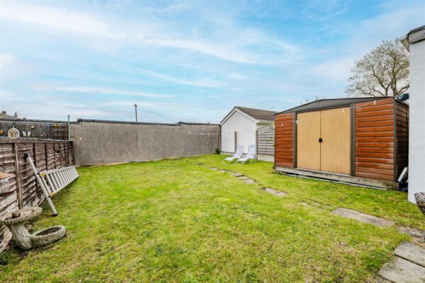 Ridgeway Road, Barry