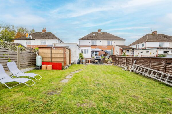 Ridgeway Road, Barry