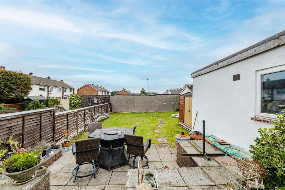 Ridgeway Road, Barry