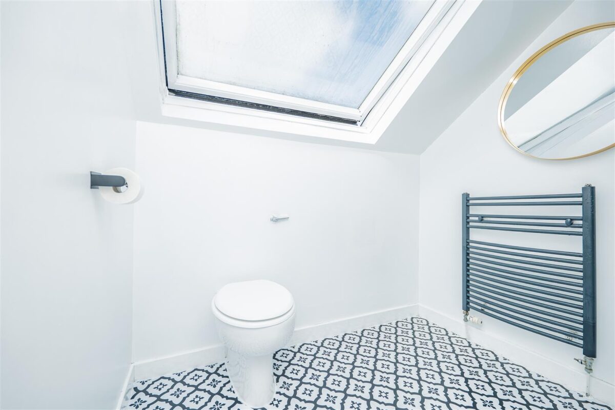 Gladstone Road, Barry